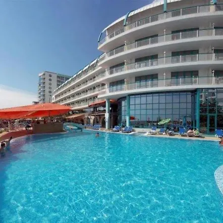 Berlin Golden Romance Goldstrand