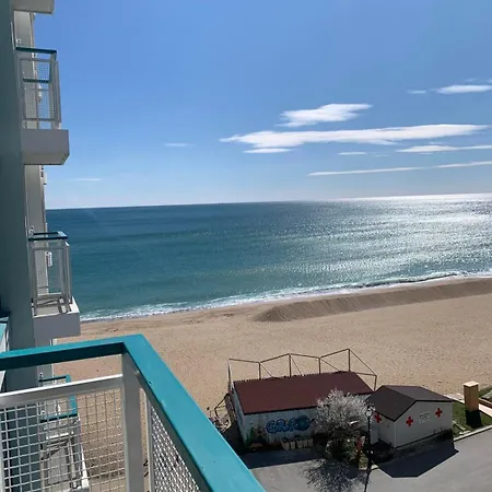 Berlin Golden Romance Goldstrand