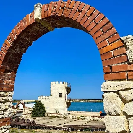 Berlin Golden Romance *